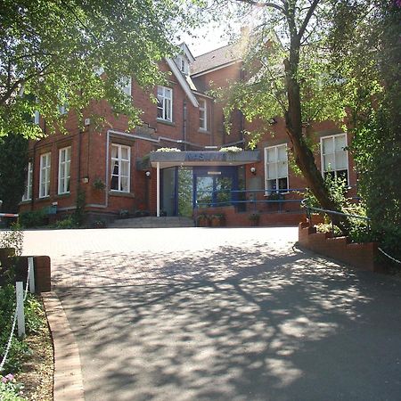 Отель Hillscourt Barnt Green Экстерьер фото