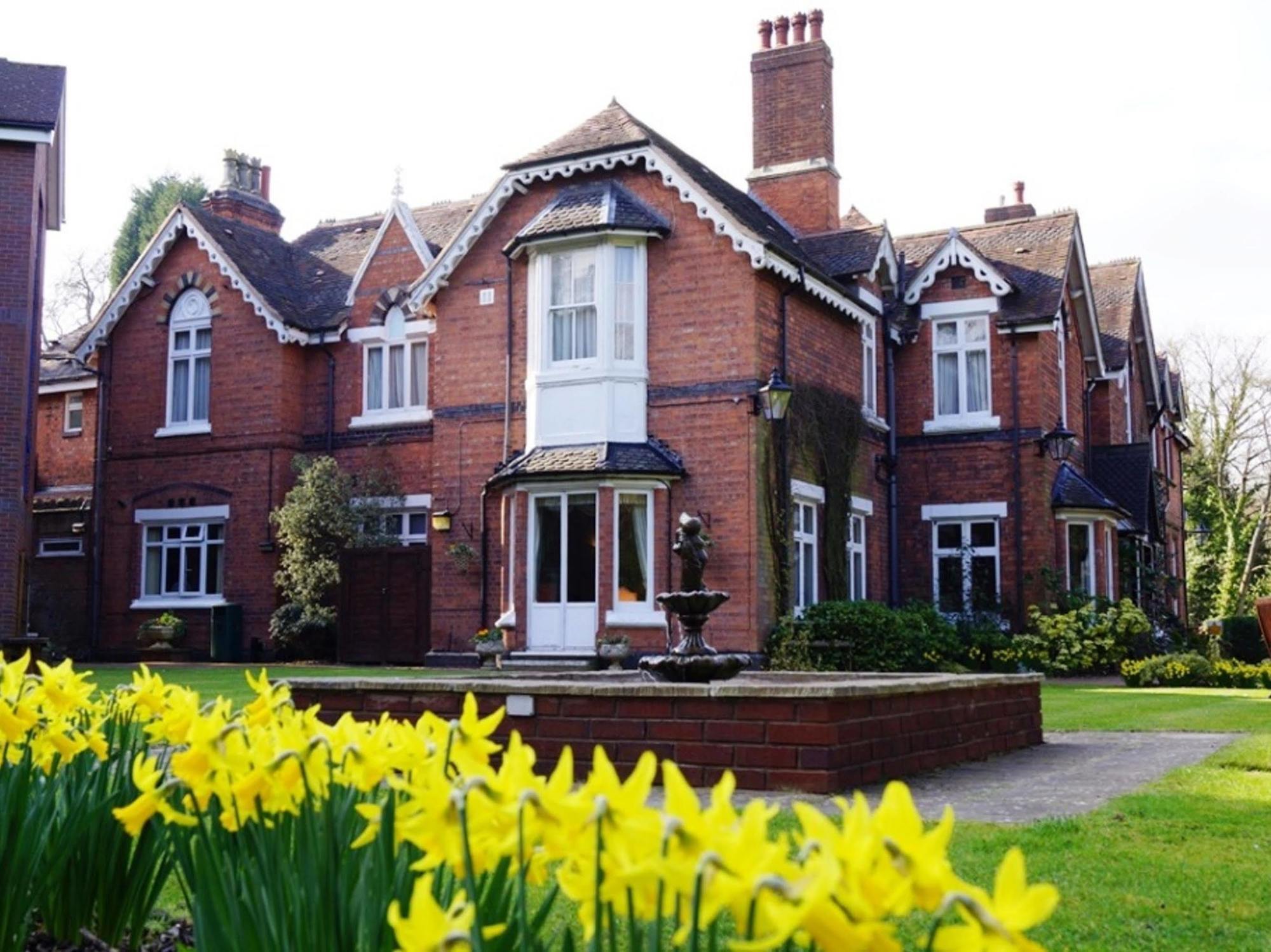 Отель Hillscourt Barnt Green Экстерьер фото